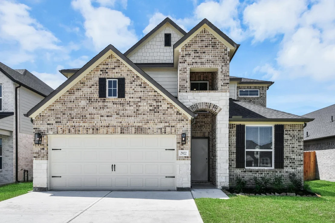 Photo of 16019 Sycamore Maple Lane