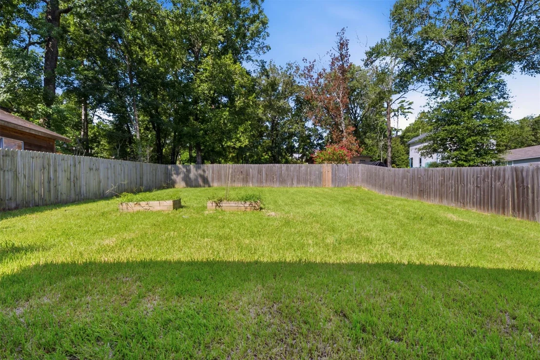 Photo of 15011 Crockett Road
