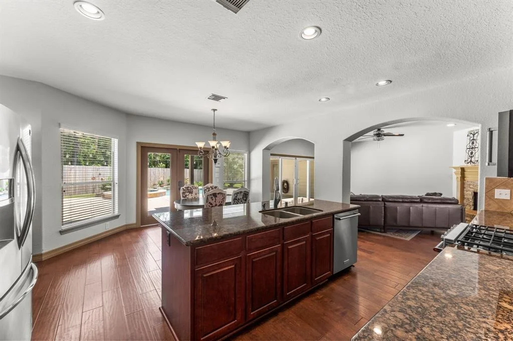 Photo of 602 Oak Ridge Grove Circle