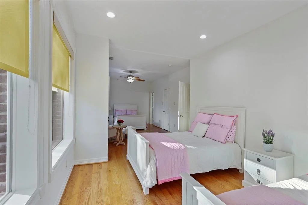 Photo of 19 Philbrook Way