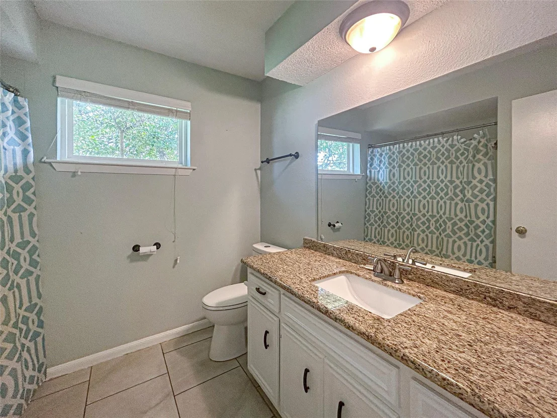 Photo of 210 Oleander Street