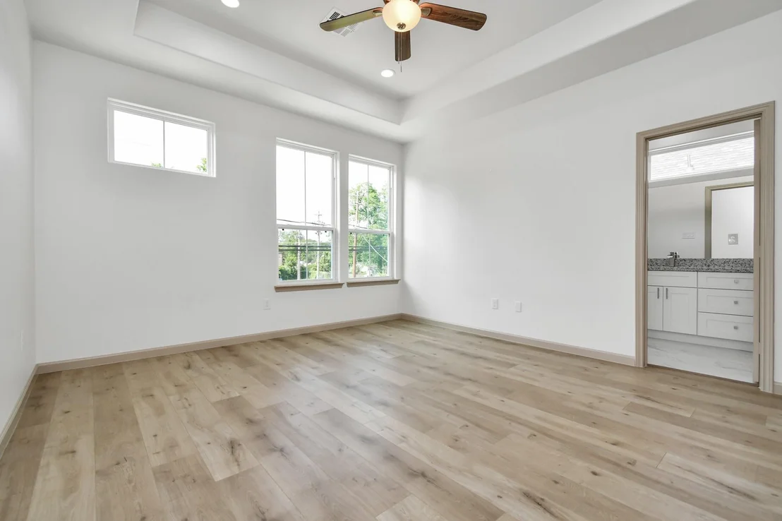 Photo of 2119 Esther Drive