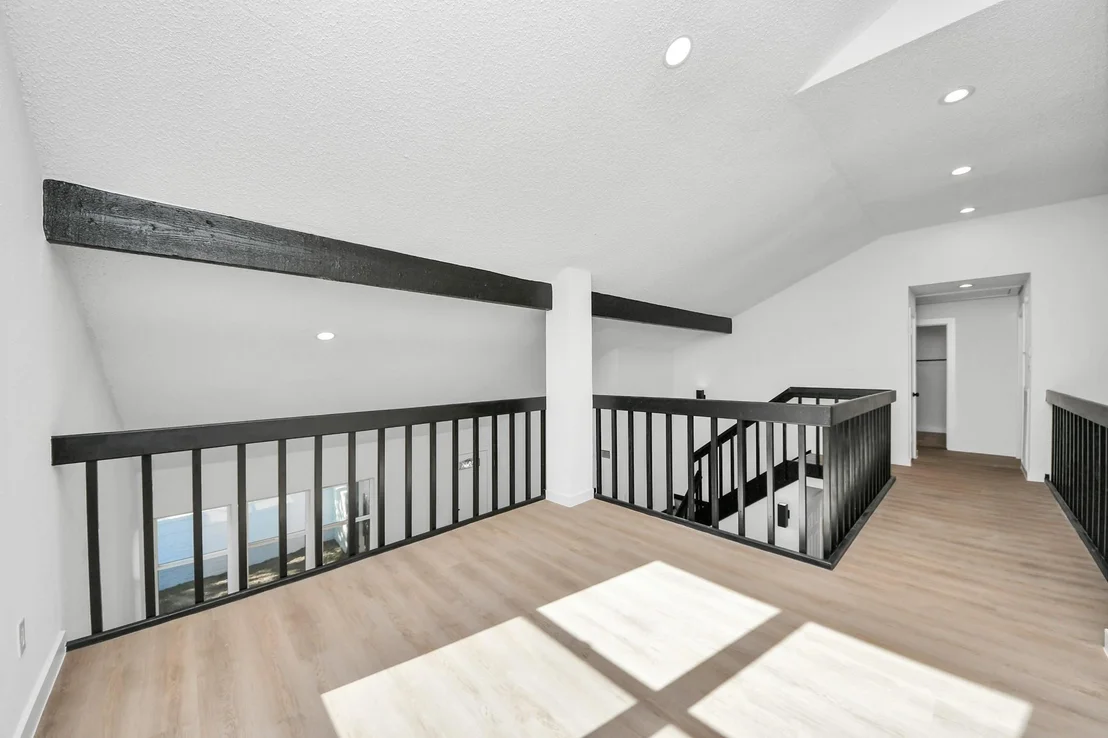 Photo of 2911 Meadowgrass Lane