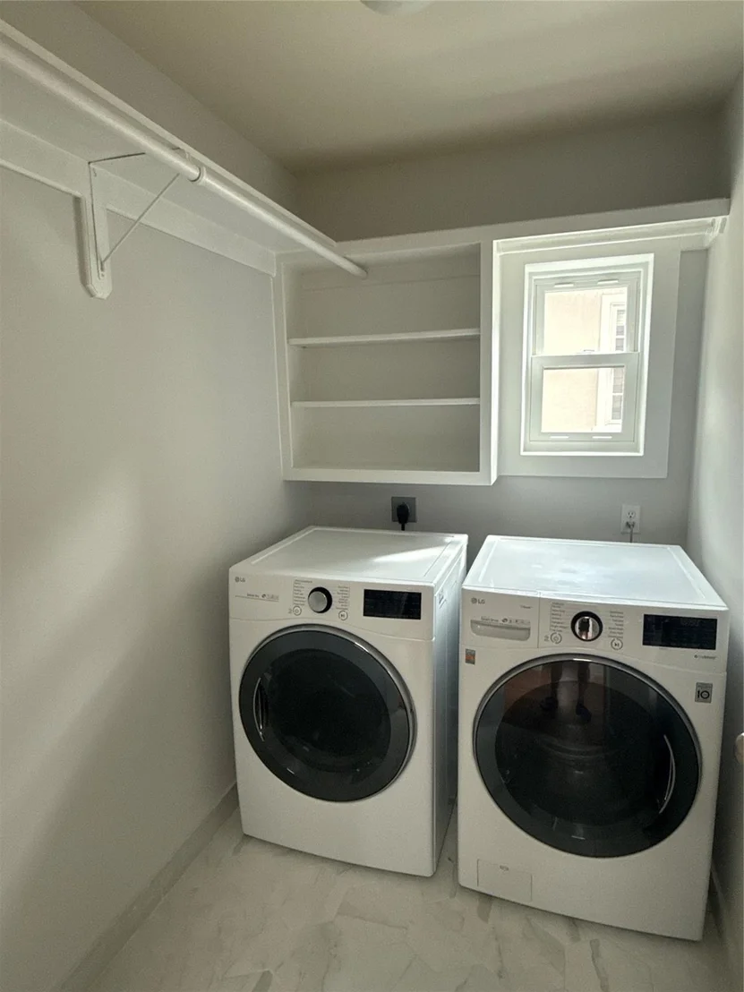Photo of 2737 Werlein Avenue