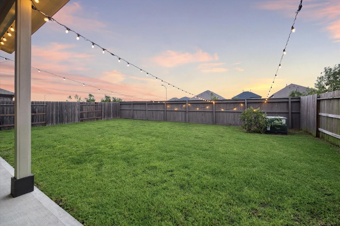 Photo of 17218 Roxburgh Lake Lane
