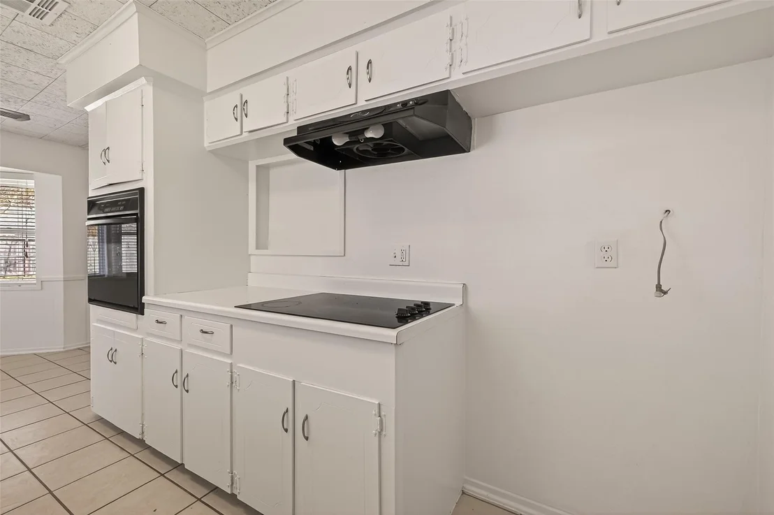 Photo of 6030 Benning Drive
