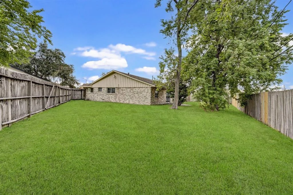 Photo of 4322 Smooth Oak Lane