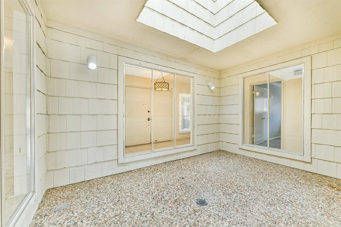 Photo of 7603 Portal Drive