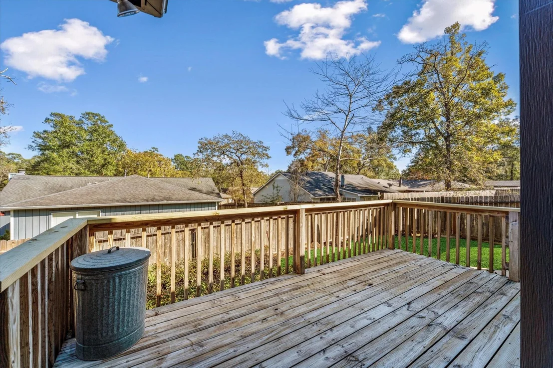 Photo of 215 Deep Dale Lane