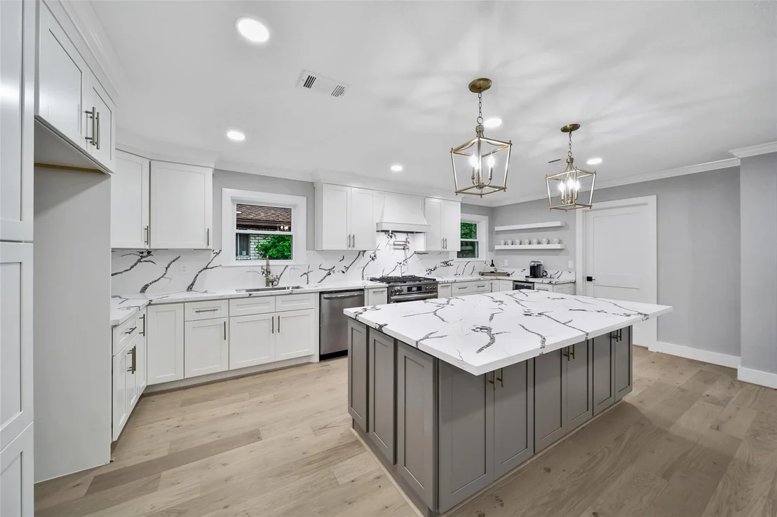 Photo of 1122 Lehman Street