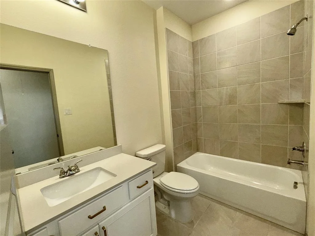 Photo of 23422 Wilkinson Trail