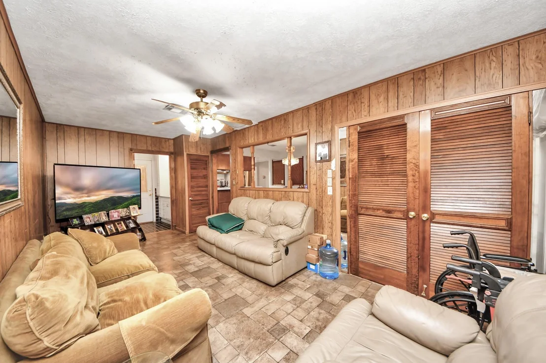 Photo of 6423 Bluestone Drive