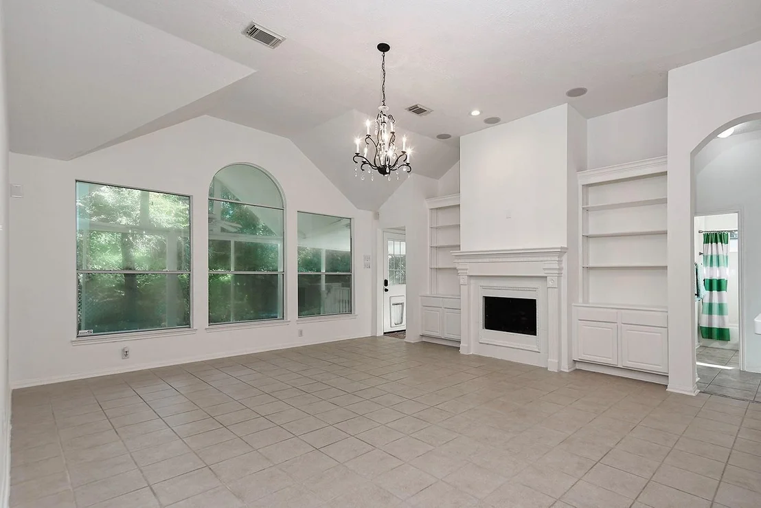 Photo of 174 N Wimberly Way