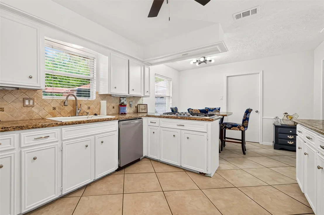 Photo of 17314 Tall Cypress Drive