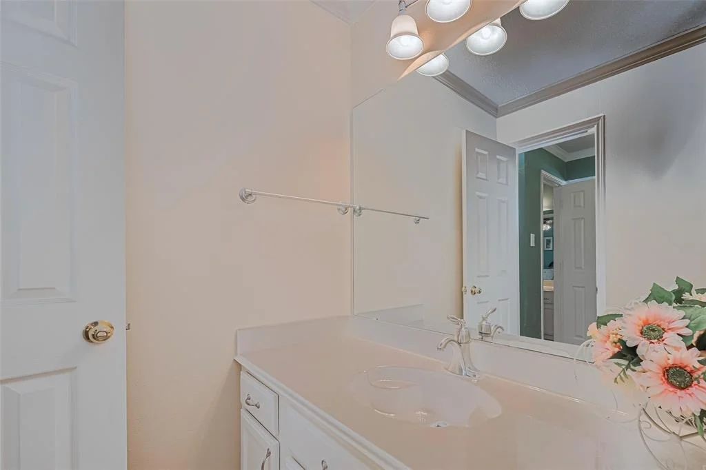 Photo of 11203 Chestnut Woods Trail