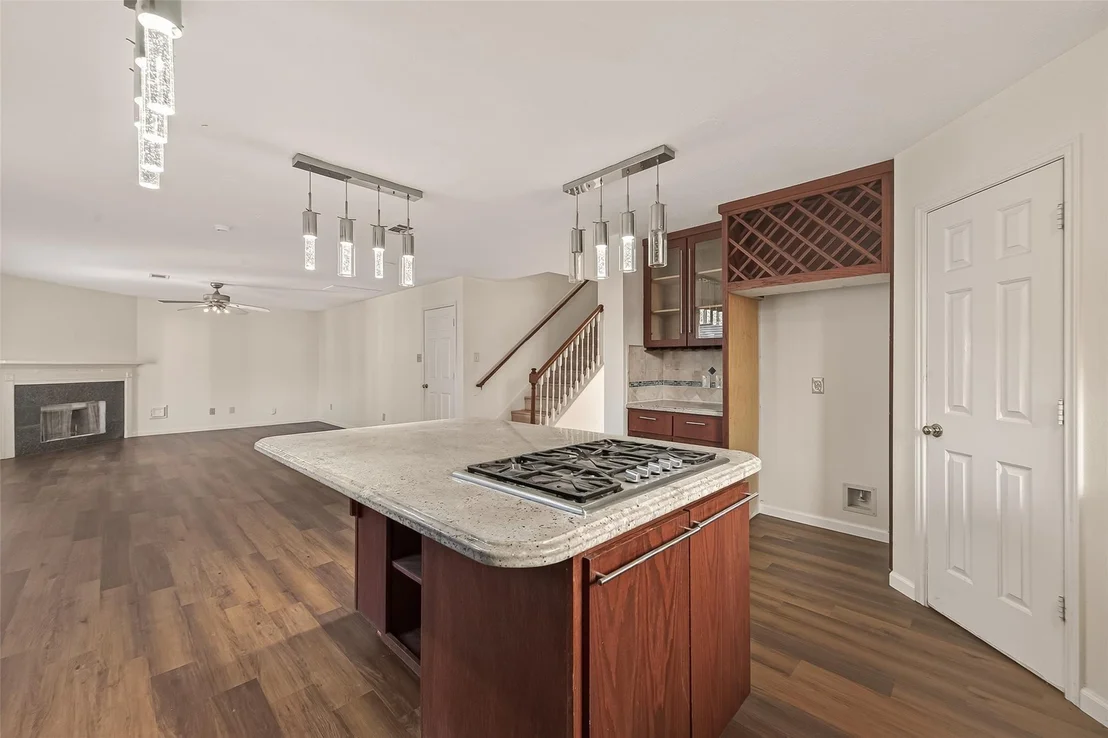 Photo of 15910 Clayton Bend Drive