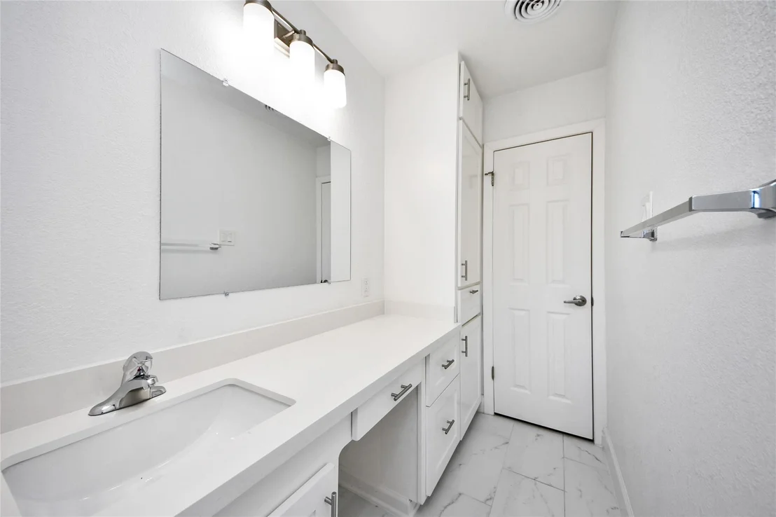 Photo of 5605 Flack Drive
