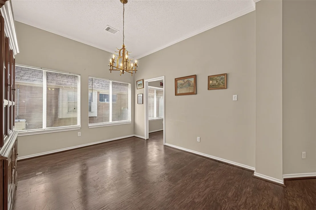 Photo of 818 Maple Branch Lane