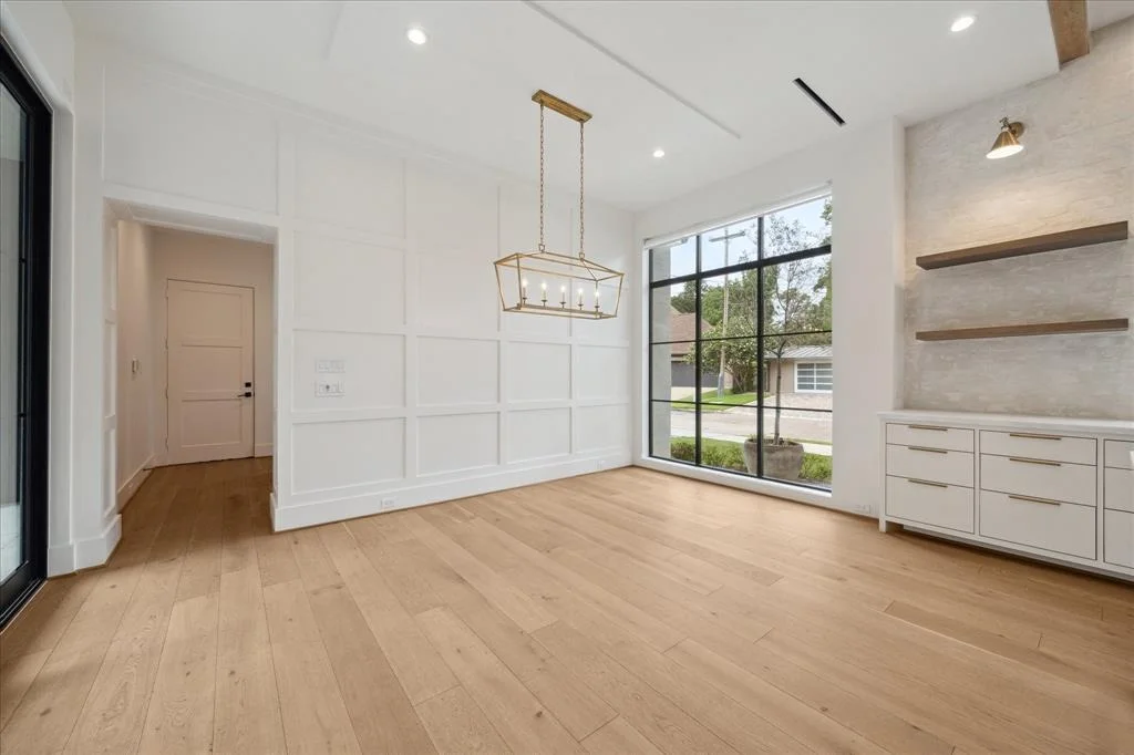 Photo of 447 Mignon Lane
