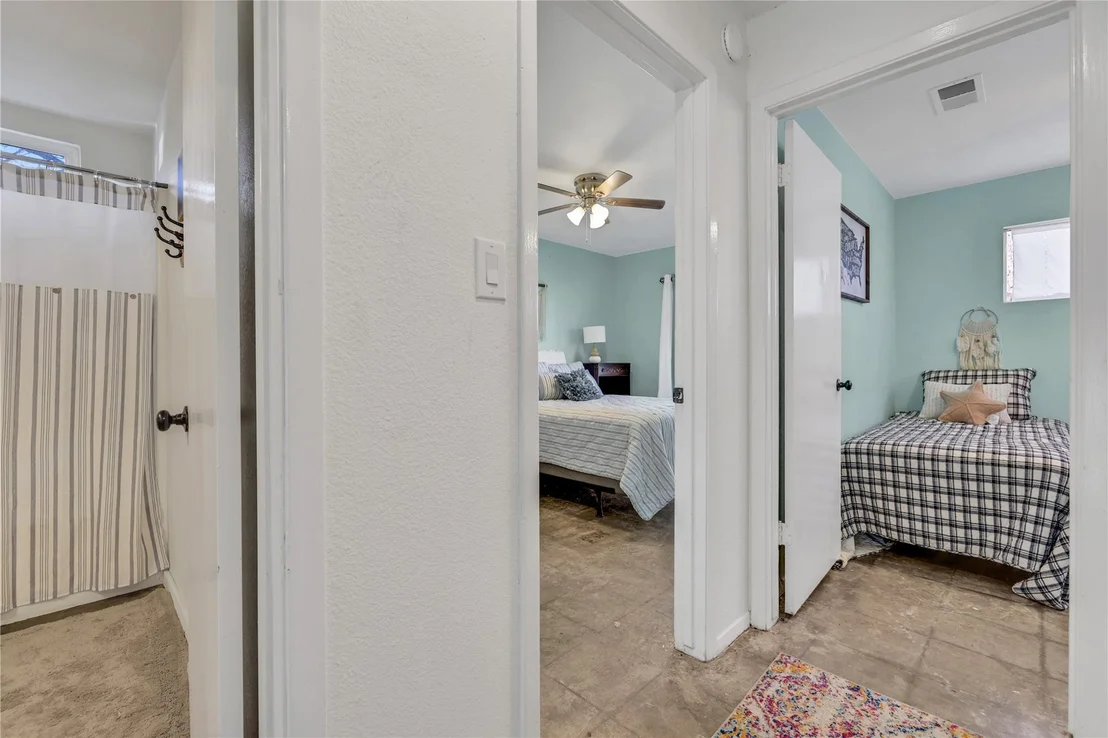 Photo of 101 Harbour Row Drive