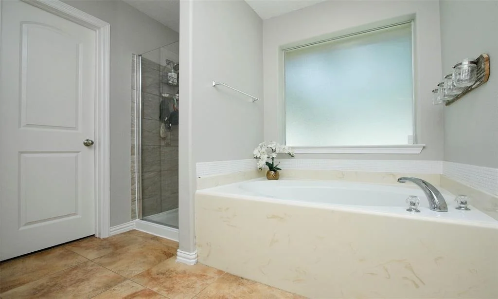 Photo of 10554 Parkside Drive
