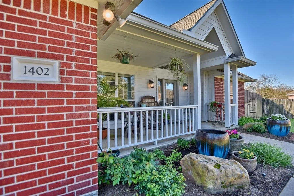 Photo of 1402 Yager Drive
