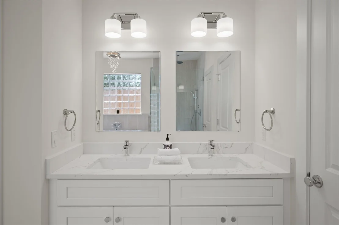 Photo of 1431 Hoveden Drive
