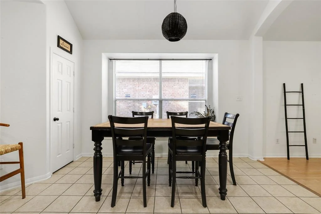 Photo of 26880 Calgary Pointe Drive