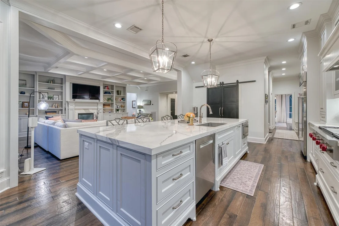 Photo of 923 Chinquapin Place