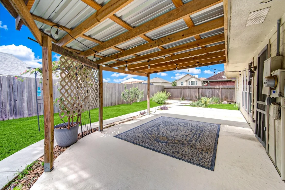 Photo of 2323 Foundary Drive