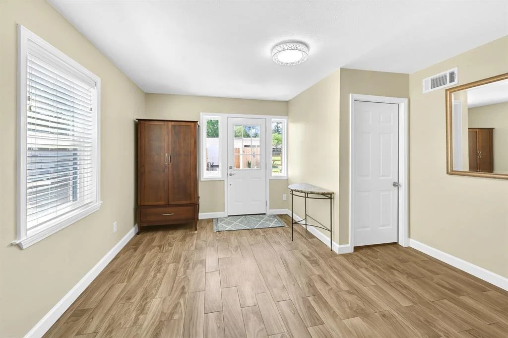 Photo of 13719 Jarvis Road