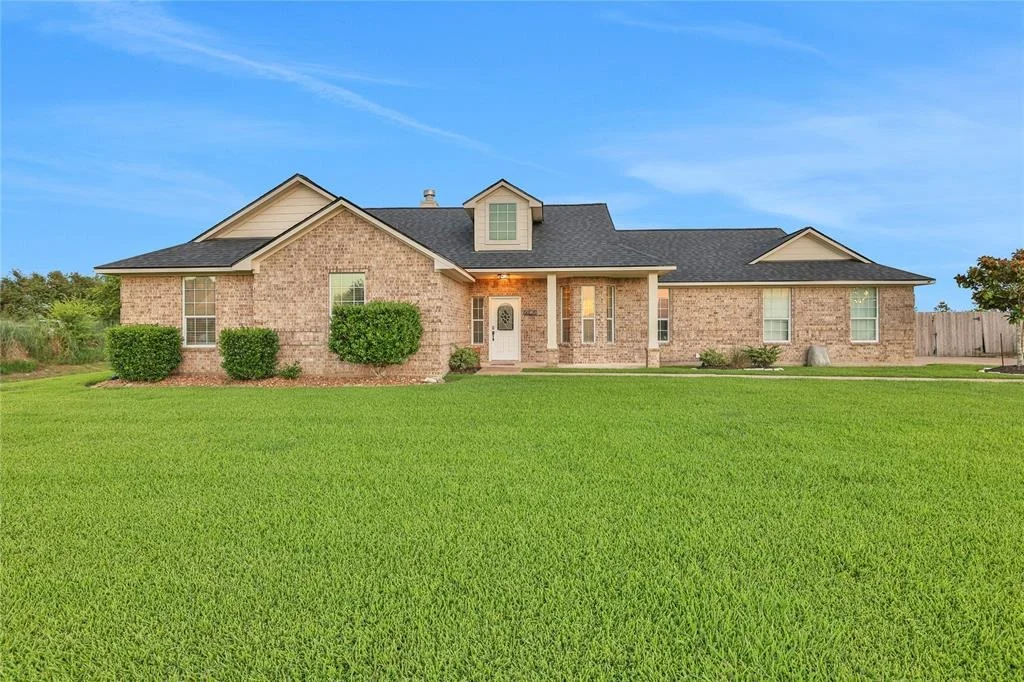 Photo of 9826 Palm Drive