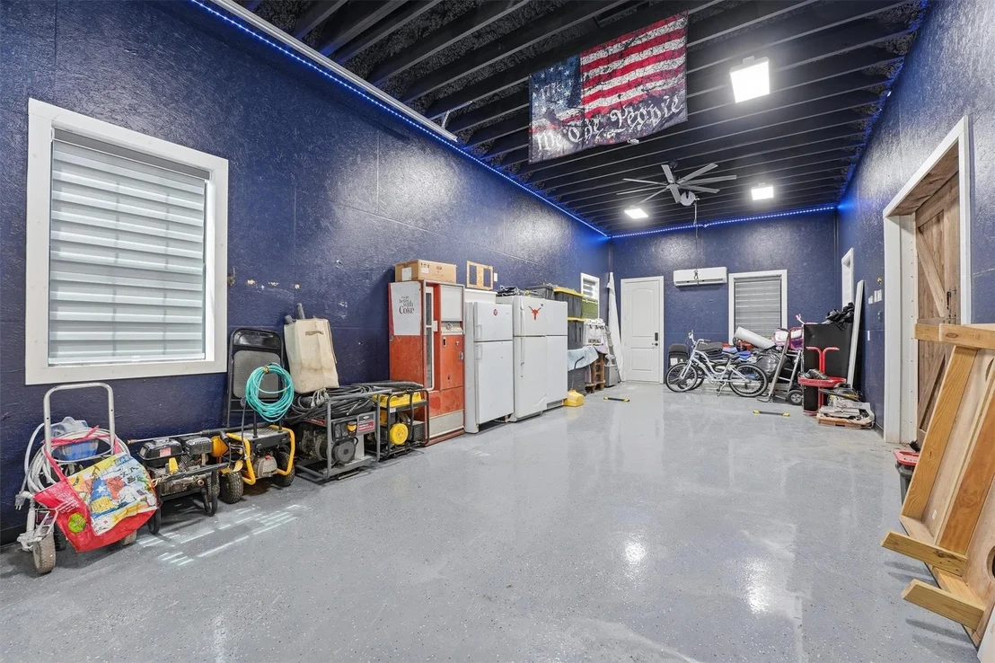 Photo of 615 Brenwick Court