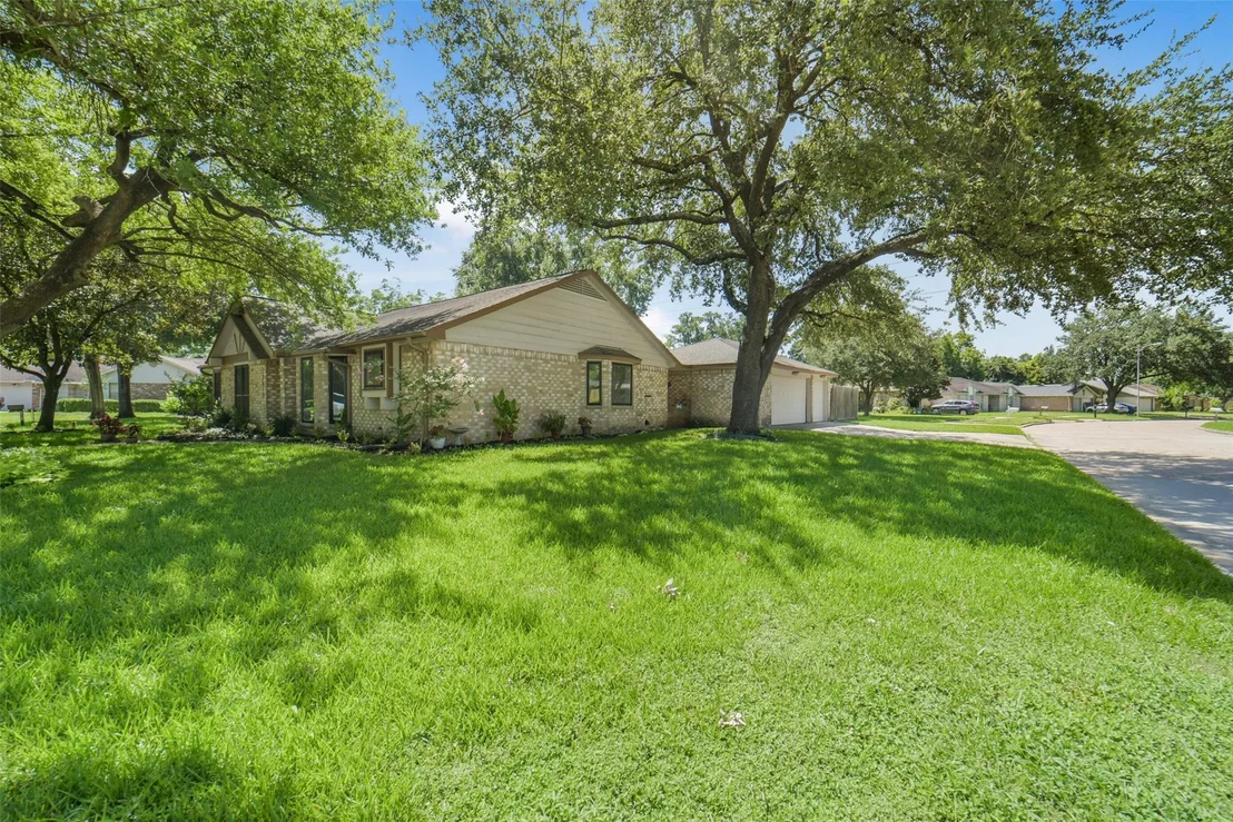Photo of 13615 Pepper Knoll Drive