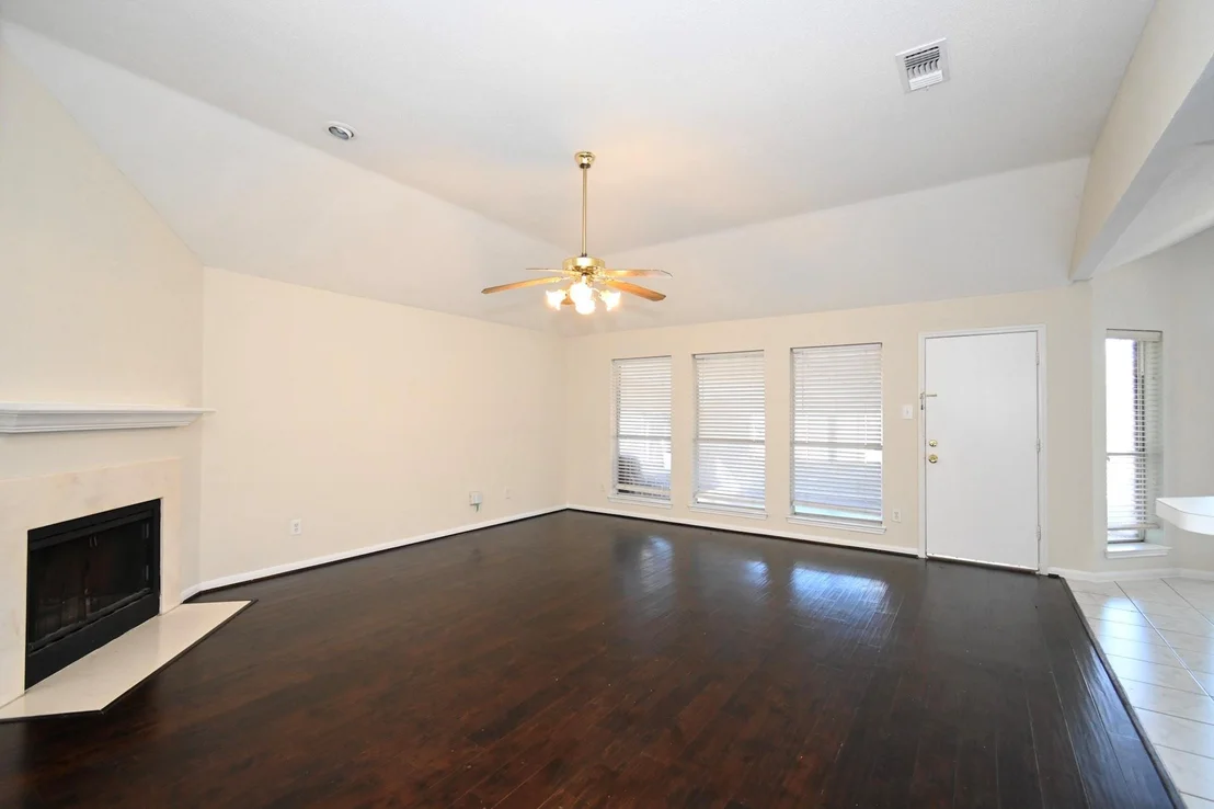 Photo of 7854 Log Hollow Drive
