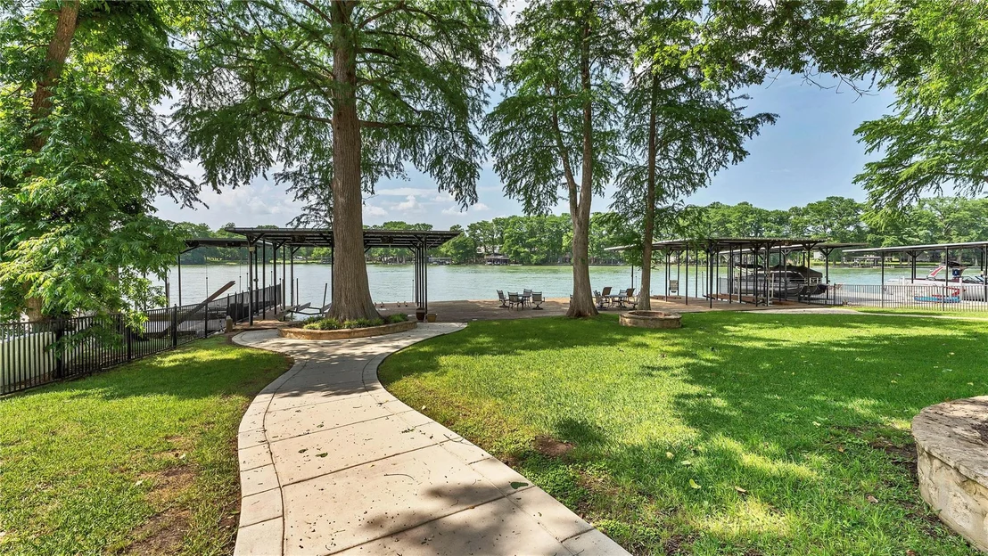 Photo of 368 Rancho Road