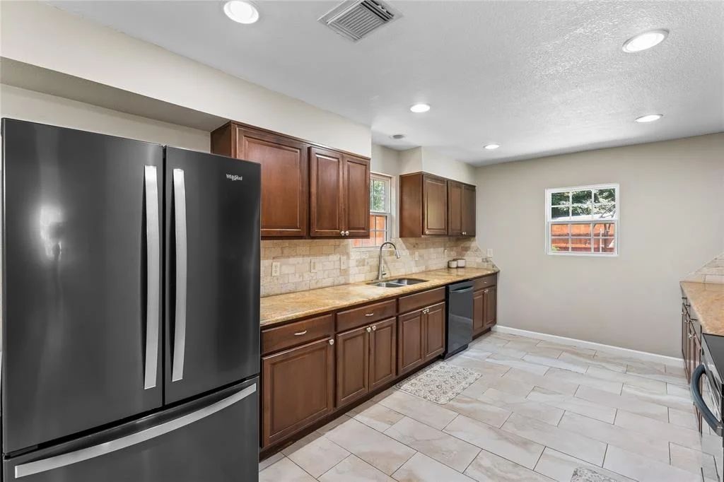 Photo of 1372 Mohawk Drive