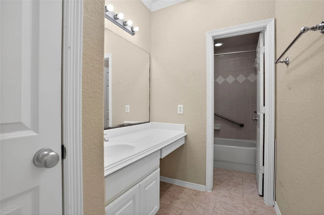 Photo of 11638 Royal Oaks View