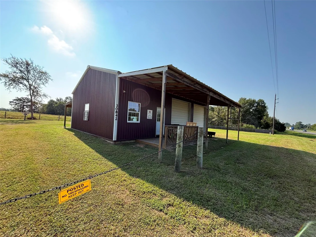 Photo of 38042 N Highway 6