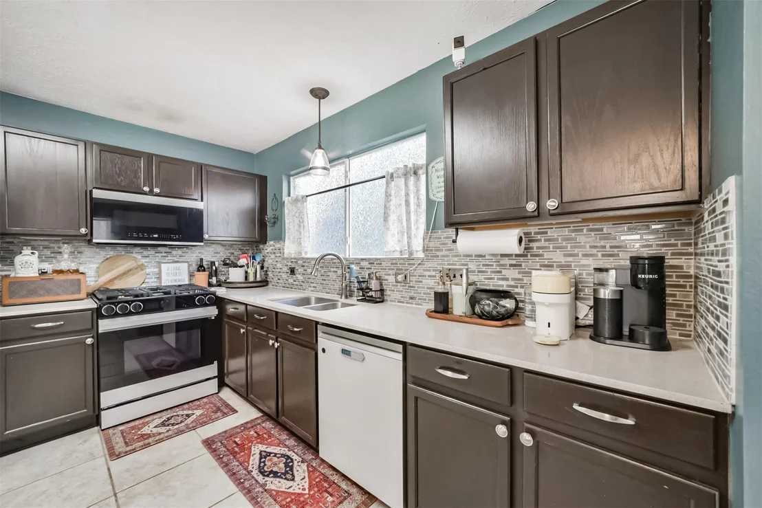 Photo of 18622 Atasca Oaks Drive