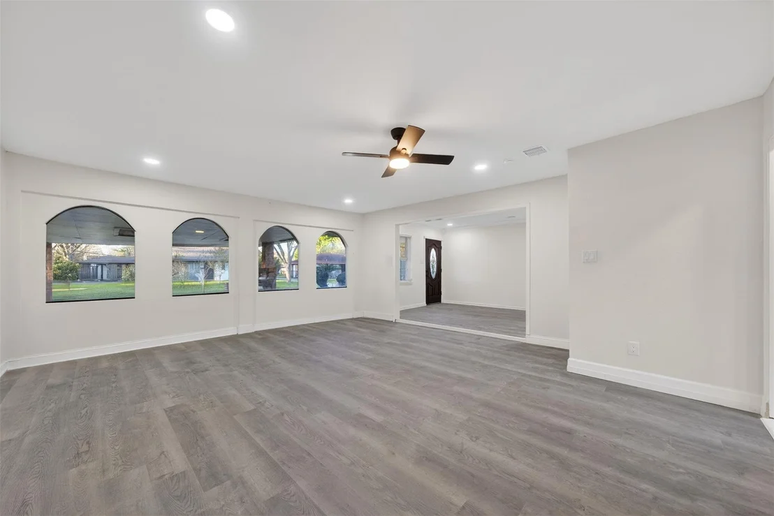 Photo of 4119 Ebbtide Drive