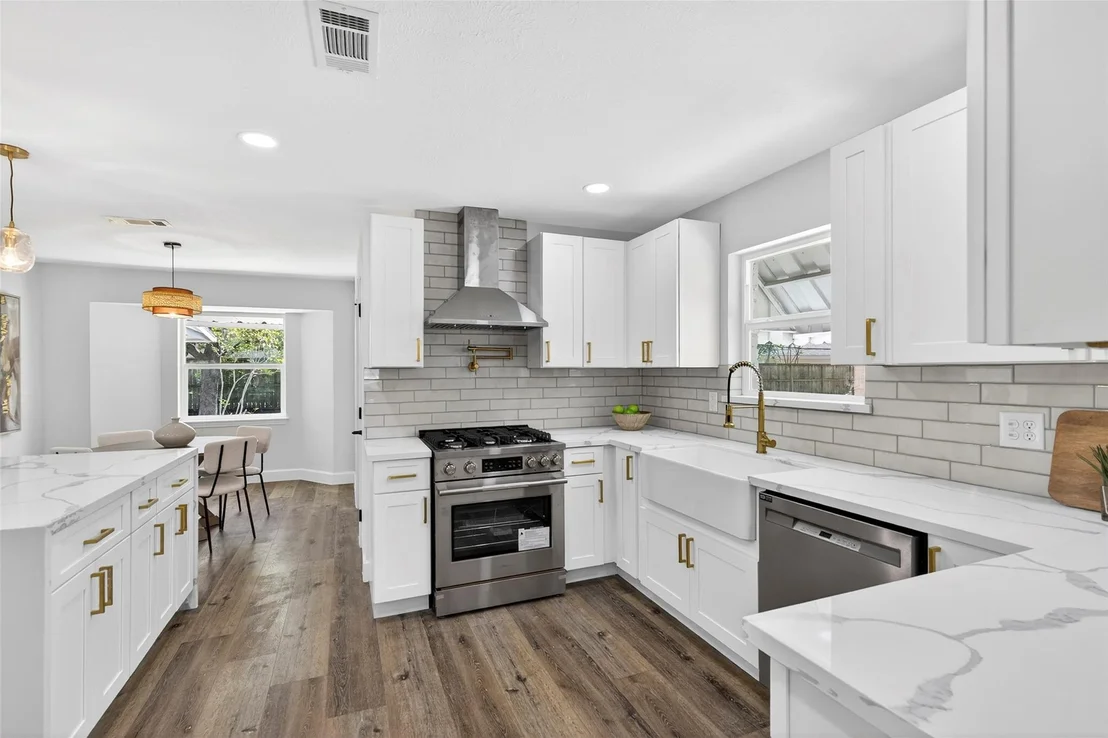 Photo of 5447 Darnell Street