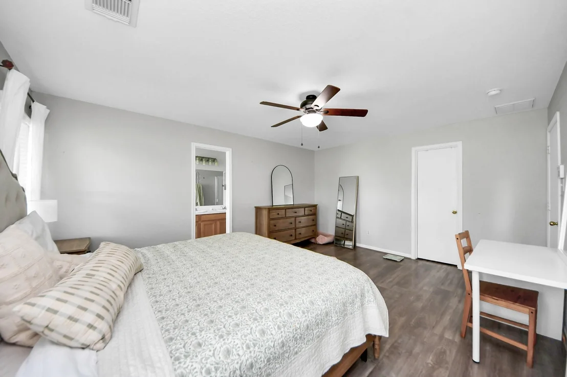 Photo of 2231 Pine Croft Drive