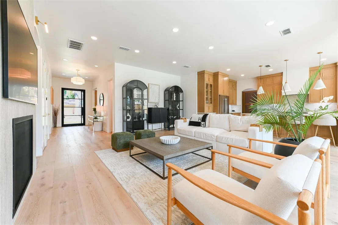 Photo of 1506 Maux Drive