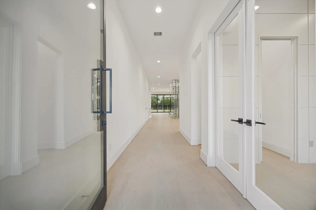 Photo of 2118 Westgate Drive