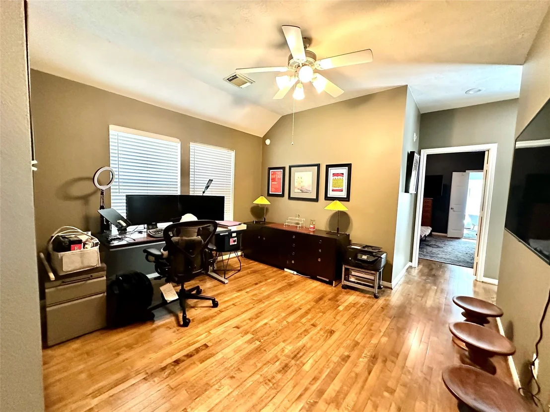 Photo of 8910 Everhart Lane