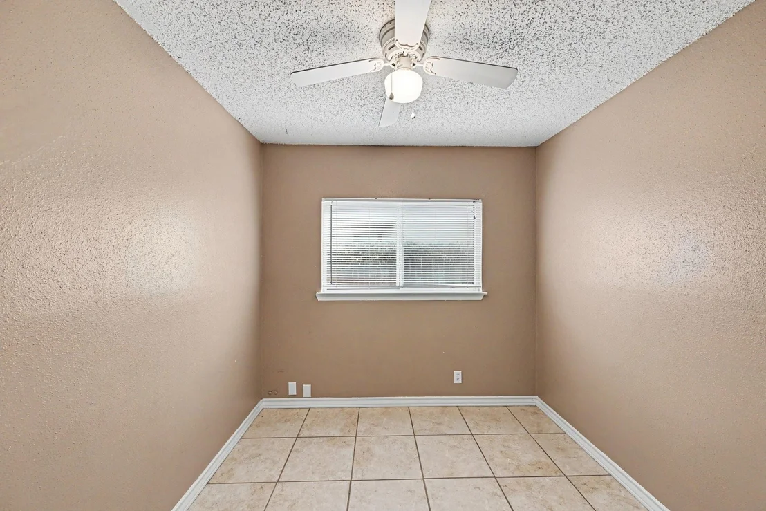 Photo of 8406 Forest Ridge Drive
