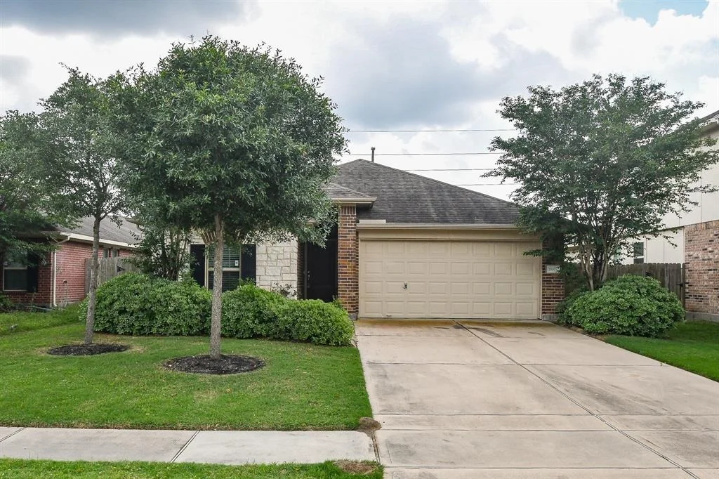 Photo of 18007 Alora Springs Trace