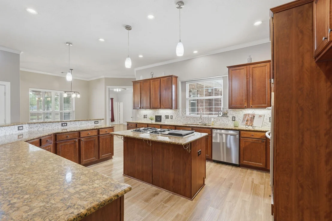 Photo of 30307 Aldine Westfield Road