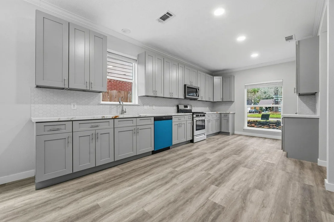 Photo of 5411 Shady Maple Drive